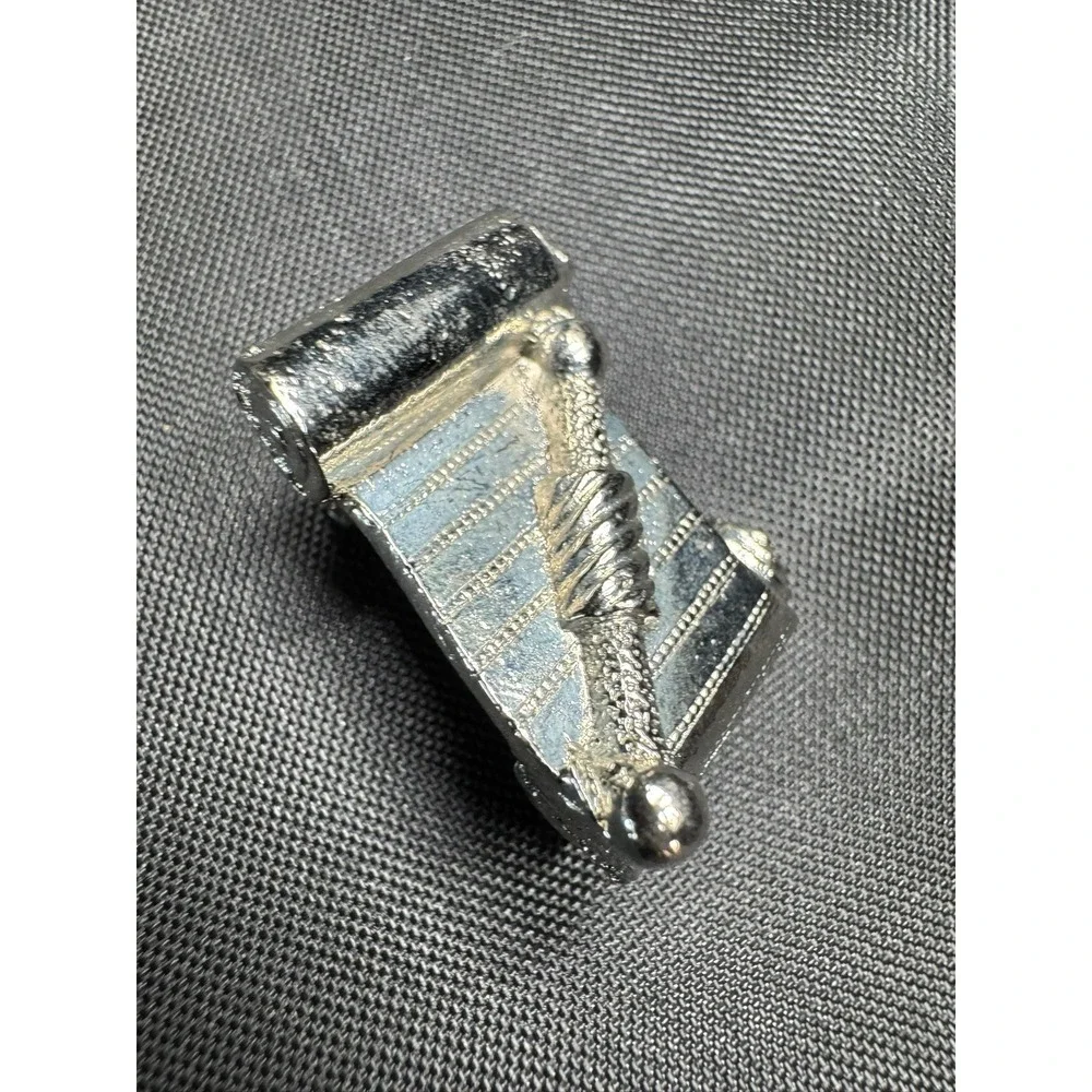 Vintage ORA Silver-Tone Torah Scroll Brooch Pin Jewish Judaica 1